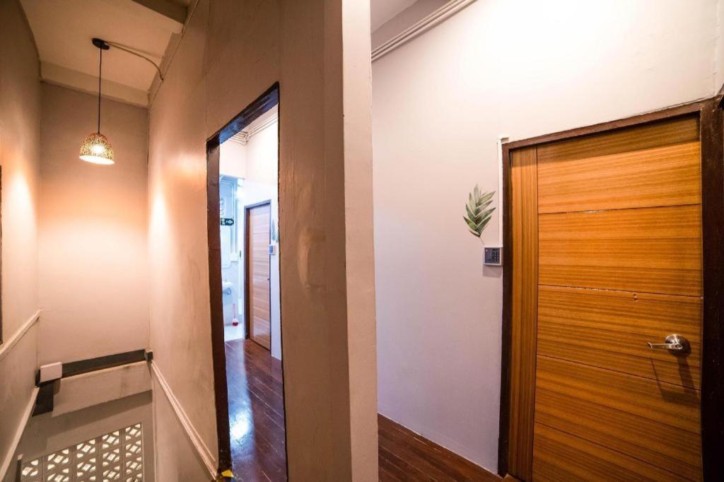 OYO 480 Lemon Siam Hostel Bangkok Exterior foto