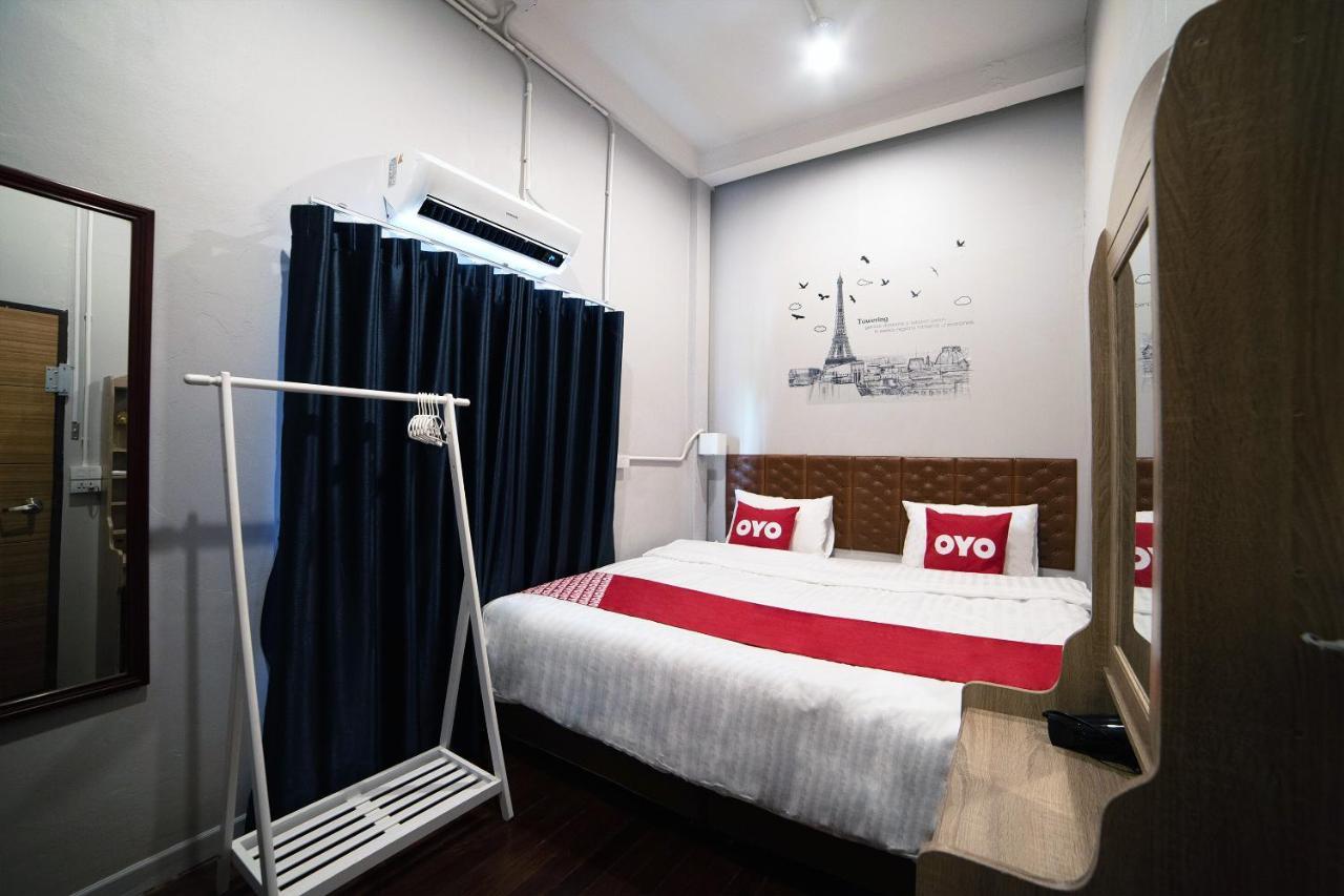 OYO 480 Lemon Siam Hostel Bangkok Exterior foto