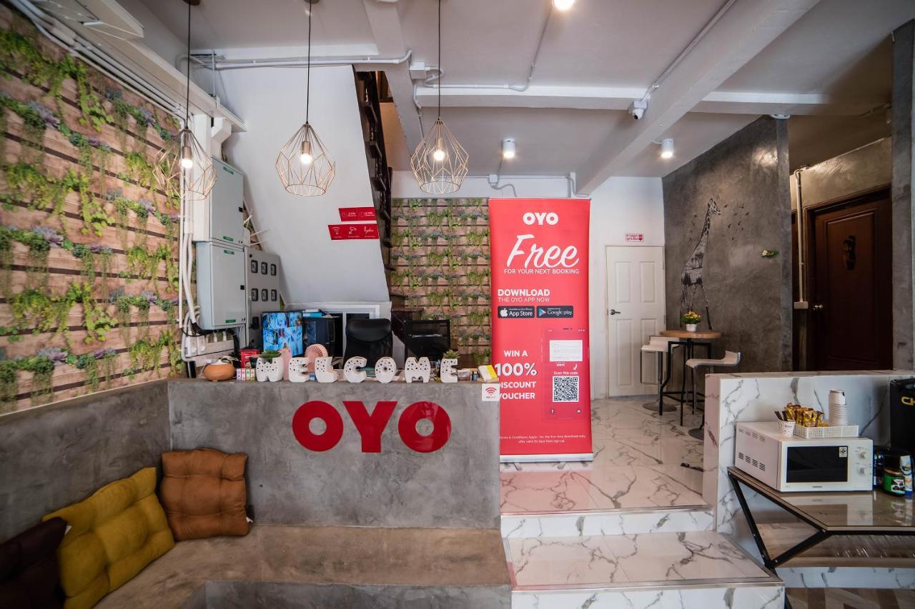 OYO 480 Lemon Siam Hostel Bangkok Exterior foto